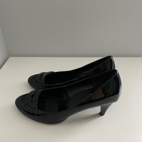 Zara black heels shoes - Size 7 - Picture 5 of 9